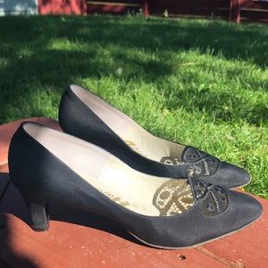 Vintage navy blue Just Say Amore pumps
